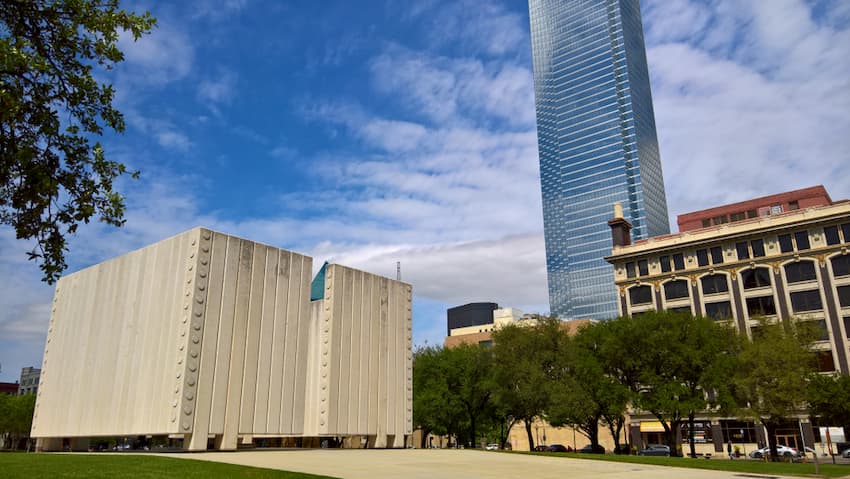 the exterior of the JFK memorial in Dallas