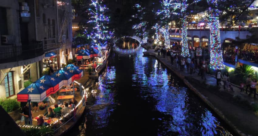 The San Antonio river walk at Christmas 